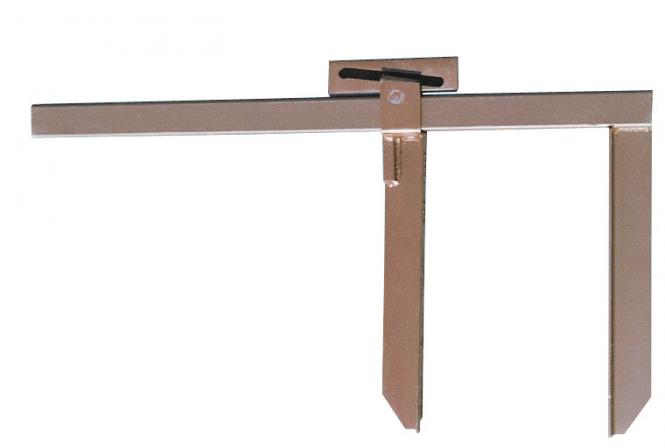 Fundamentzwinge Spannweite 120cm 